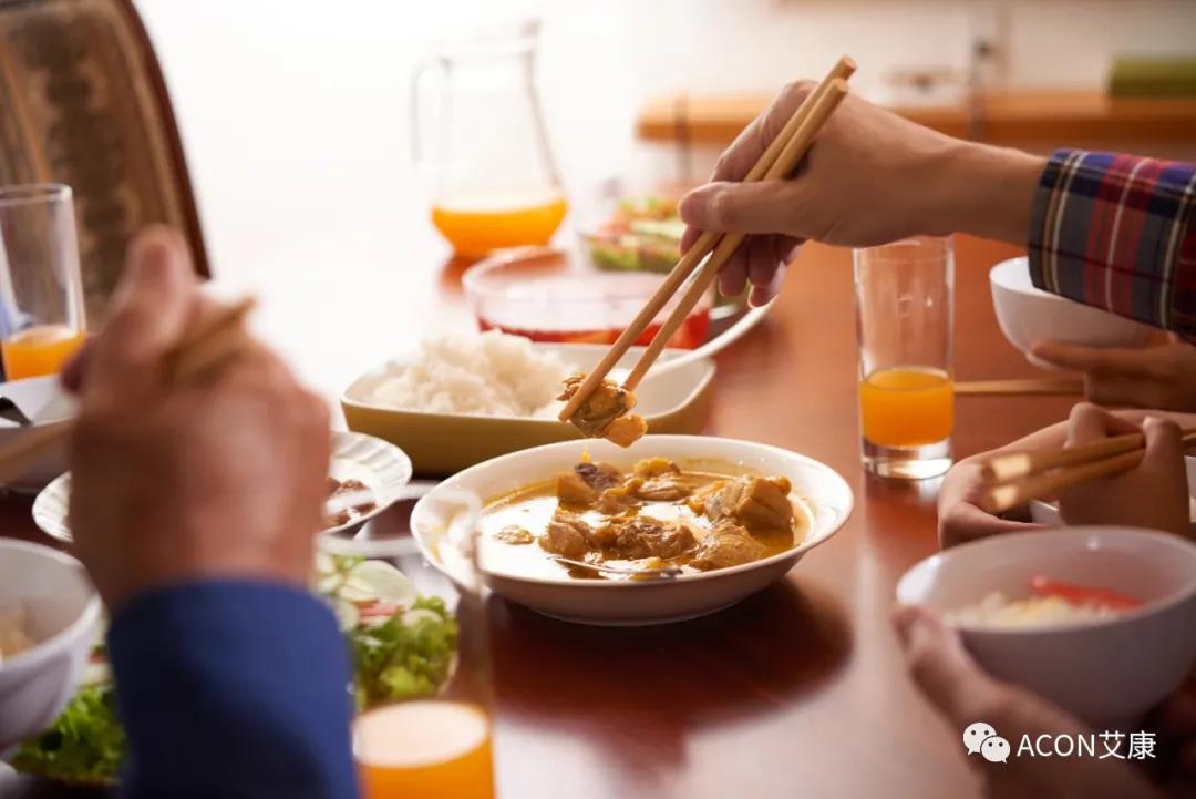 因?yàn)楹鲆暽眢w出現(xiàn)的這些變化，他們最后被確診結(jié)腸癌